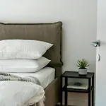 Skylight Room!