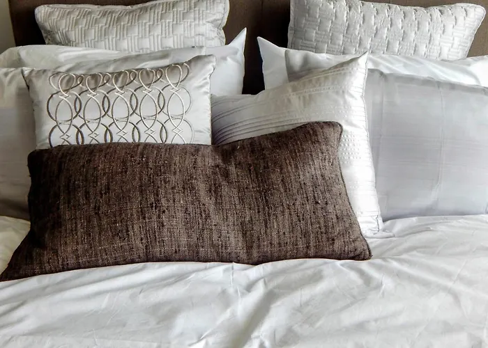 B&B Skylight Room! *